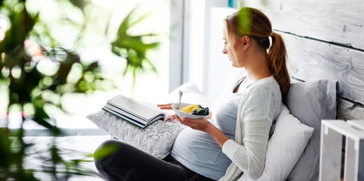 Beauty Treatments During Pregnancy and Breastfeeding: What's Safe?