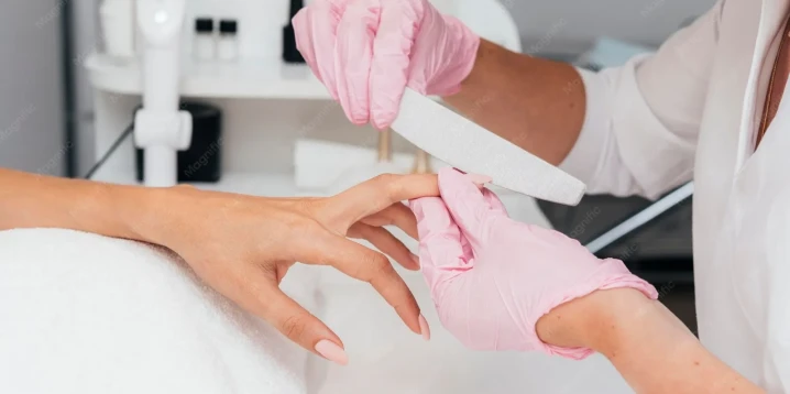 Hygienic Manicure: What Proper Salon Sterilisation Looks Like