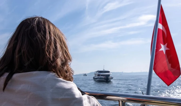 Gurbetçiler İçin: İstanbul Ziyaretinizde Lazer ve Bakım Seanslarını Planlamak