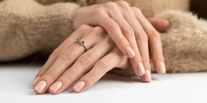 Short Nail Designs: 20 Simple, Chic and Practical Ideas