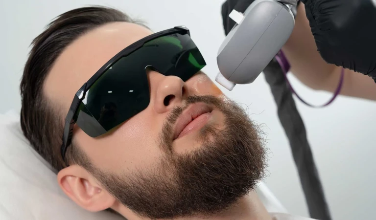 Men’s Laser Hair Removal: Procedure, Pain & Technology Guide