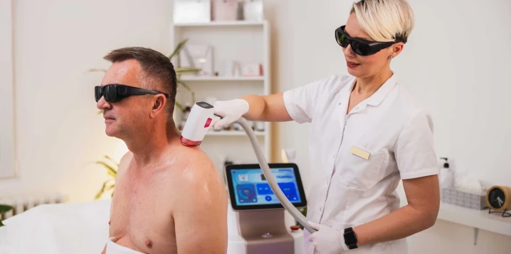 Men's Back Hair Removal: Complete Guide for Shoulders & Neck