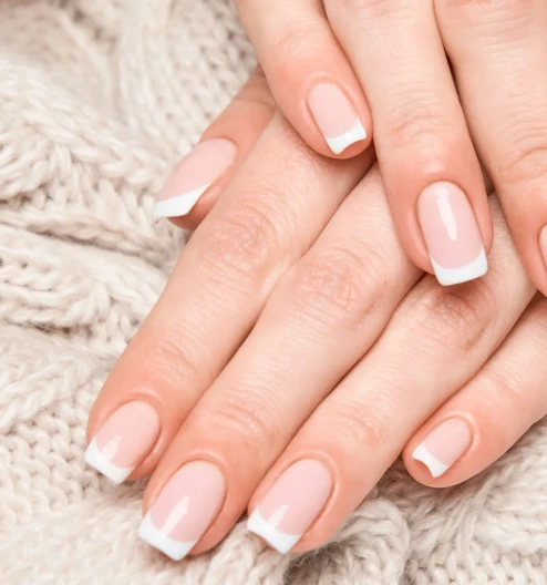 Protez Tırnak ve Kalıcı Oje: Farkları ve Birlikte Kullanım Rehberi