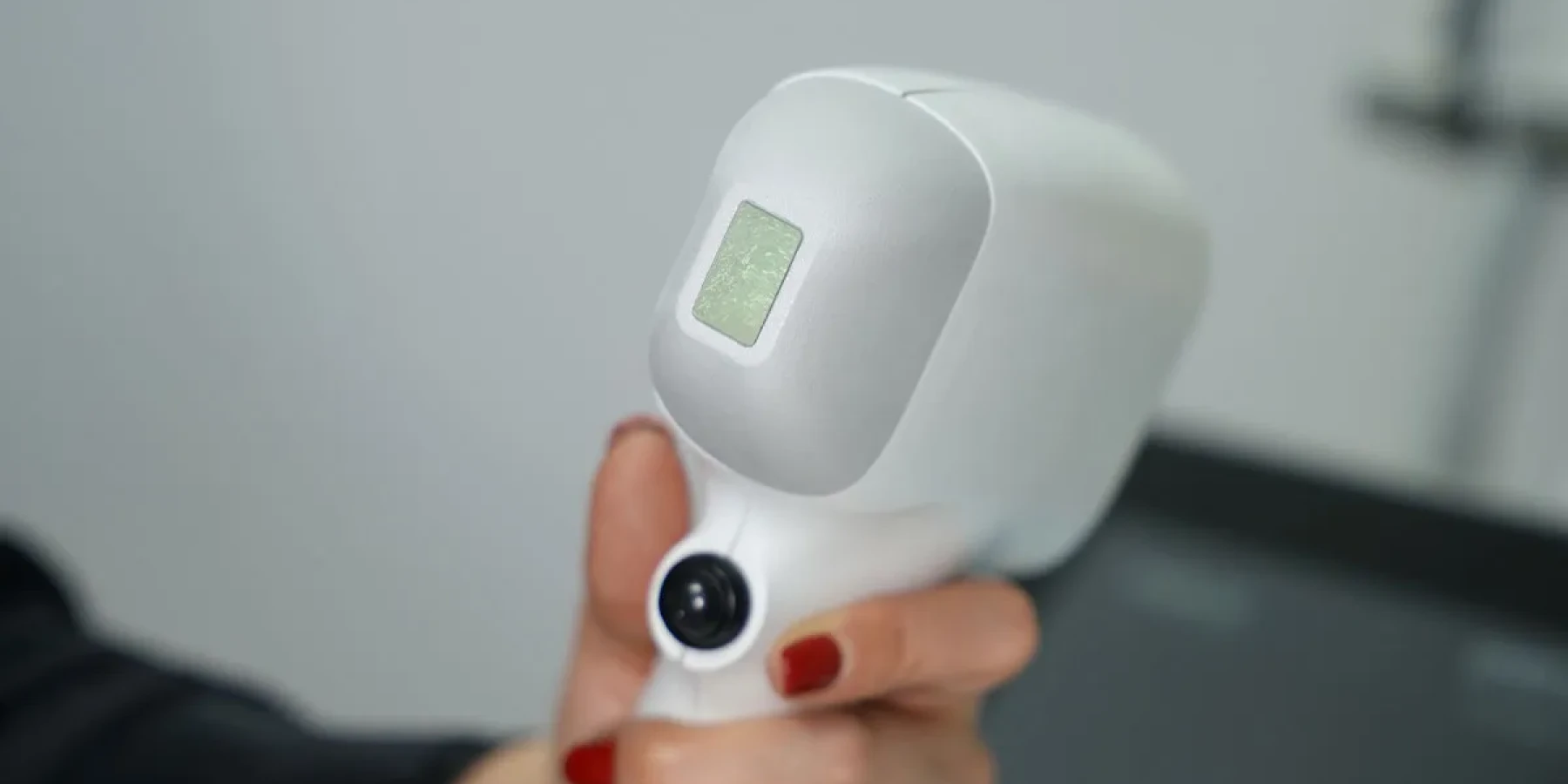 Ice Laser Hair Removal: Painless, Effective Smart Diode Solution