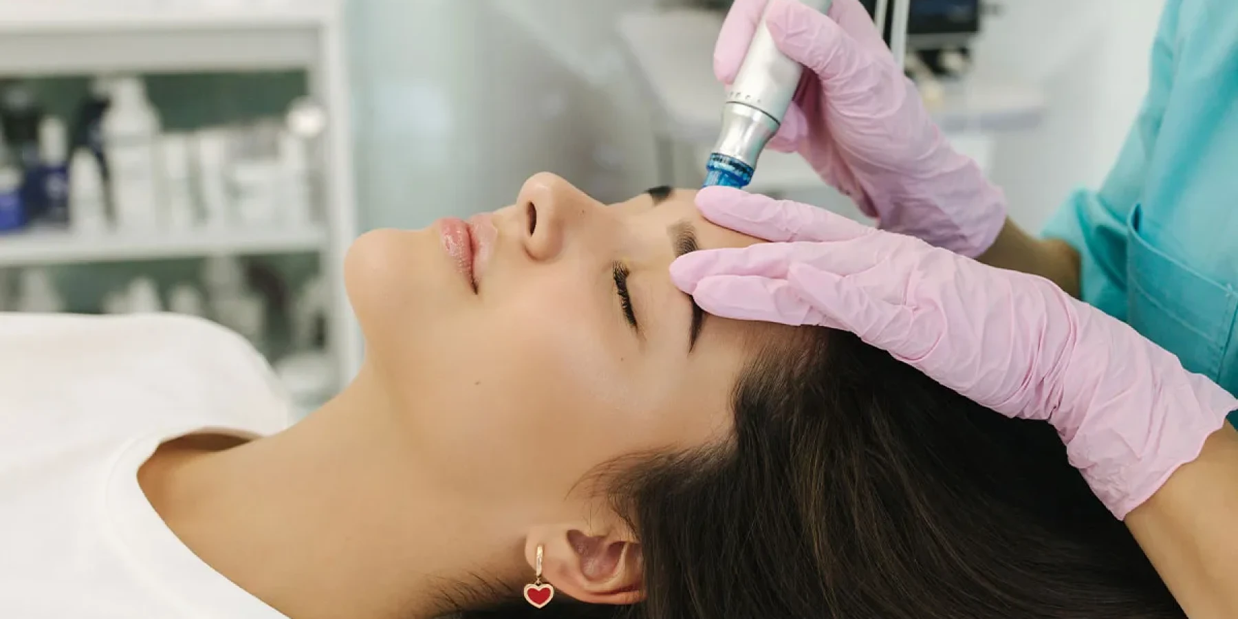 Hydro Facial Skincare: Deep Cleansing and Radiance